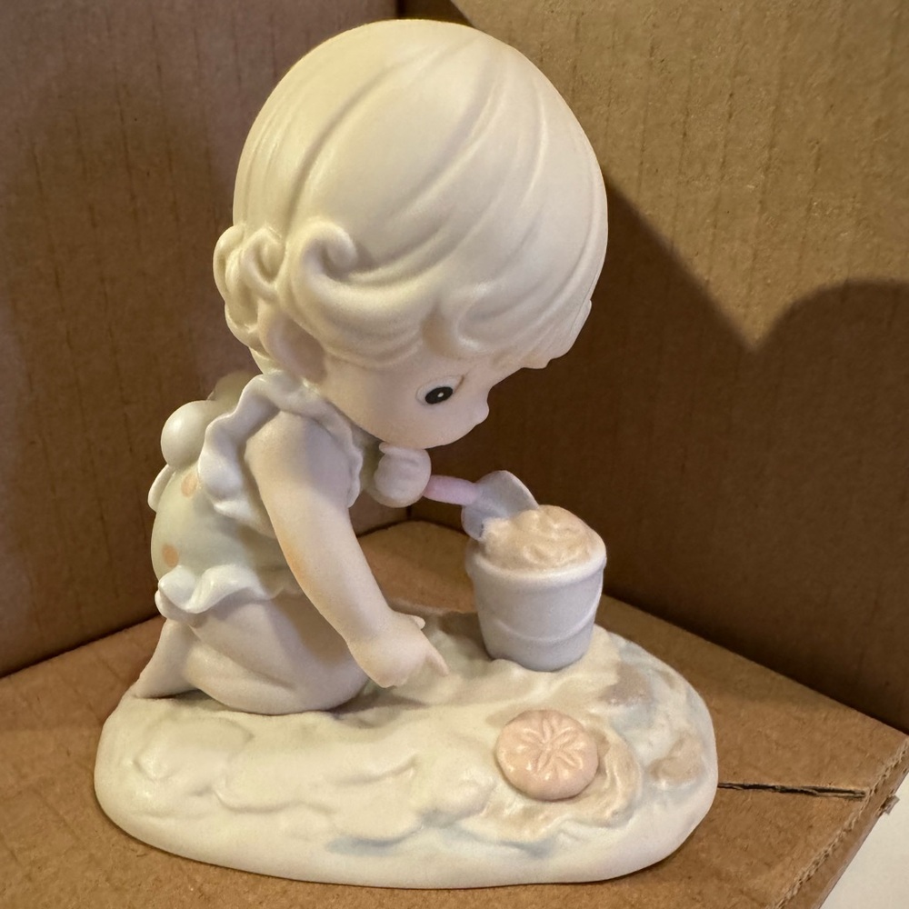 Precious” his little treasure” 1993 figurine